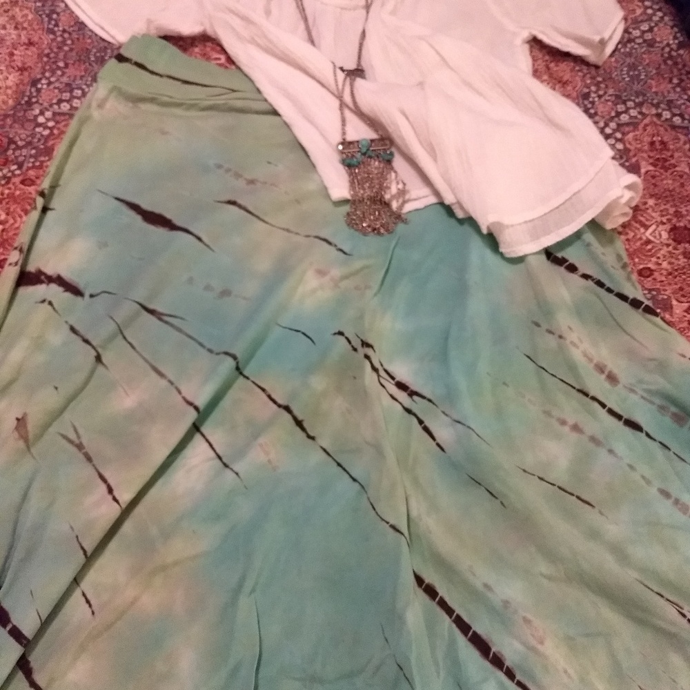 Maxi skirt
